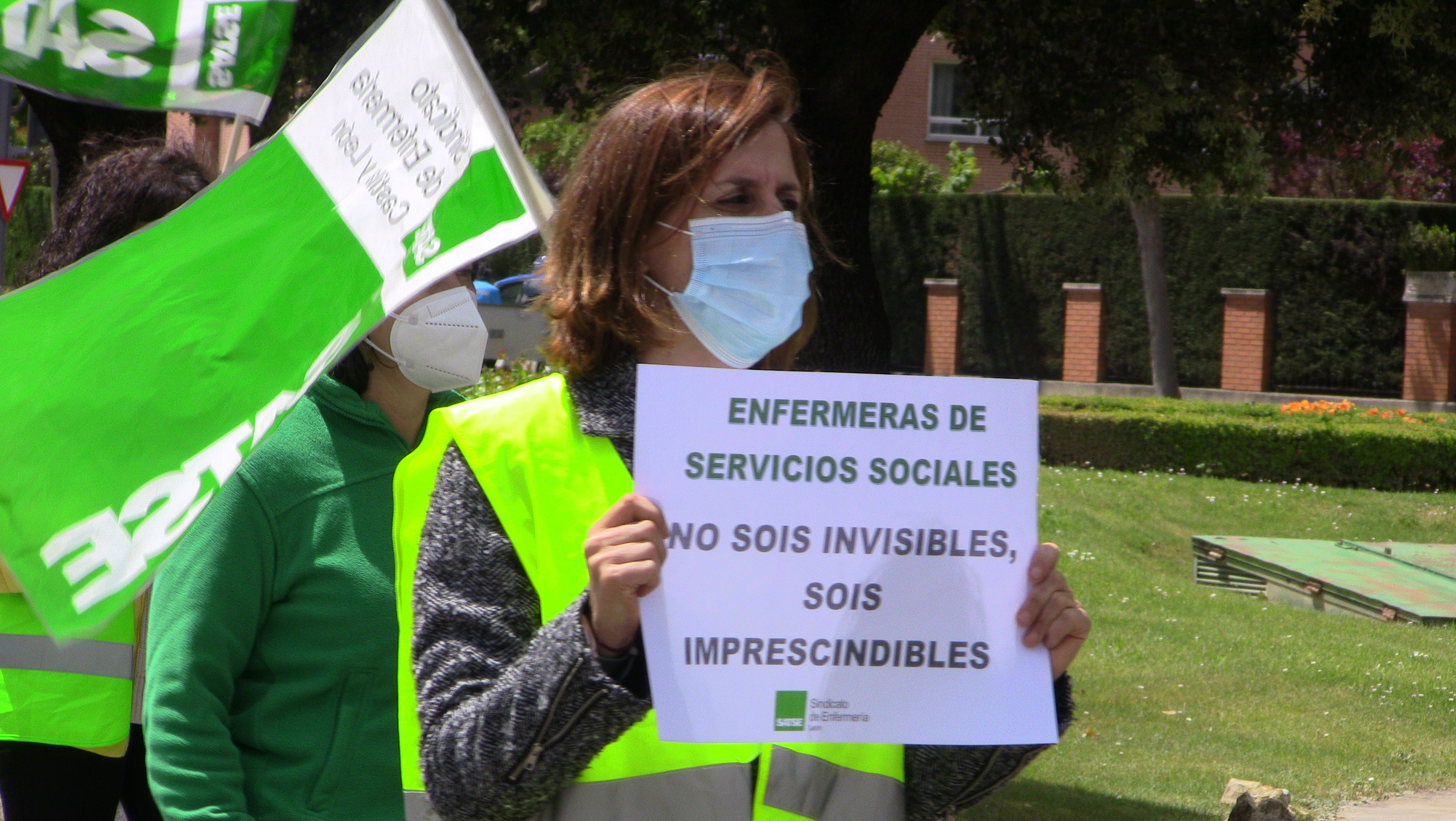 Una enfermera en una manifestación de Servicios Sociales en Castilla y León